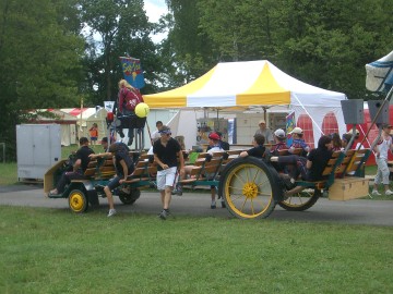 Gefährt für Steuermann, Beifahrer, Ausguck und 12 Pedalisten
