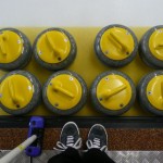 Das brauchts zum Sport - 8 Steine, 2 Füsse, 1 Besen