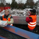 Bündel um Bündel fährt hoch